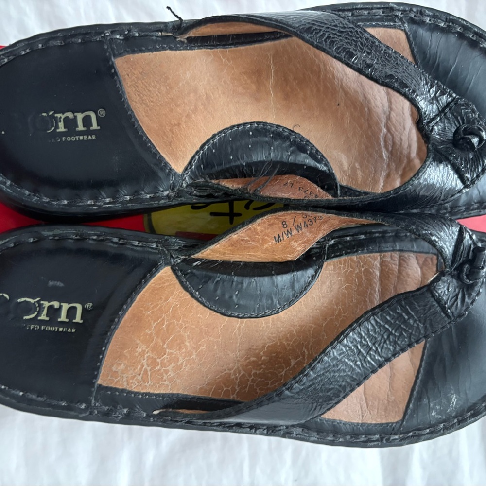 Born Black Leather Flip-Flops